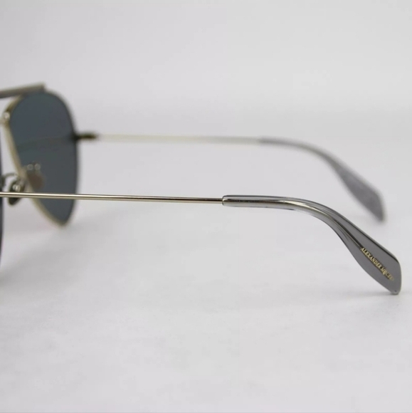 ALEXANDER MCQUEEN Blue Reflective Aviator Sunglasses, NWT - Picture 6 of 7